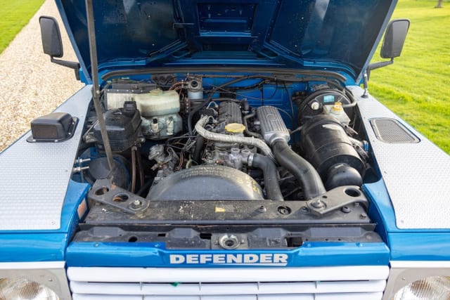 LAND ROVER Defender 90 1987 occasion