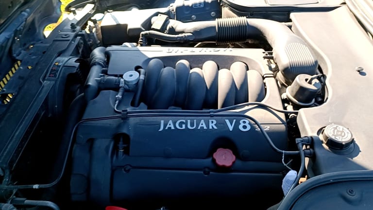 JAGUAR Xj8 3.2 X308 1998