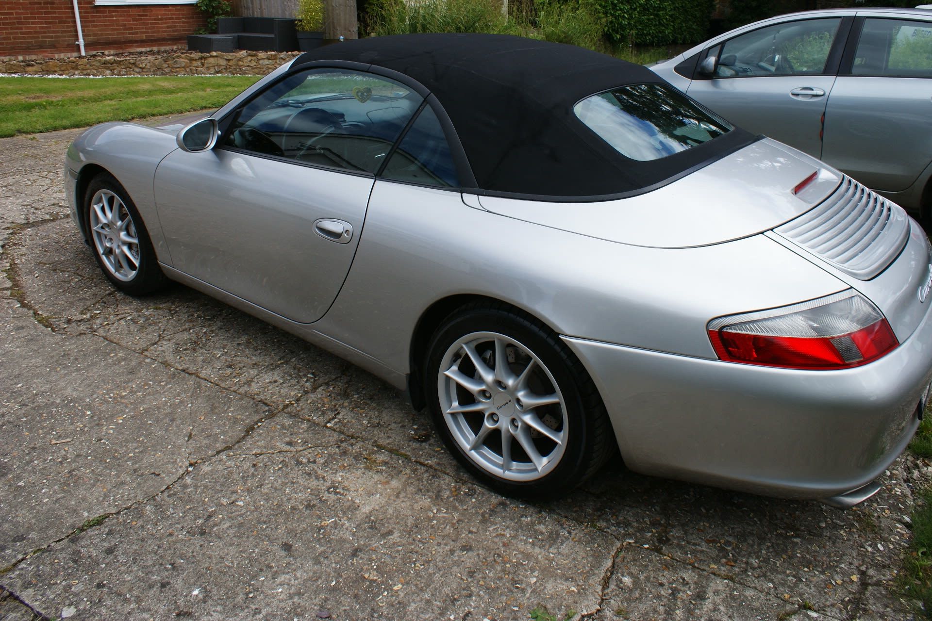 Porsche 911 996.2 Carrera 4
