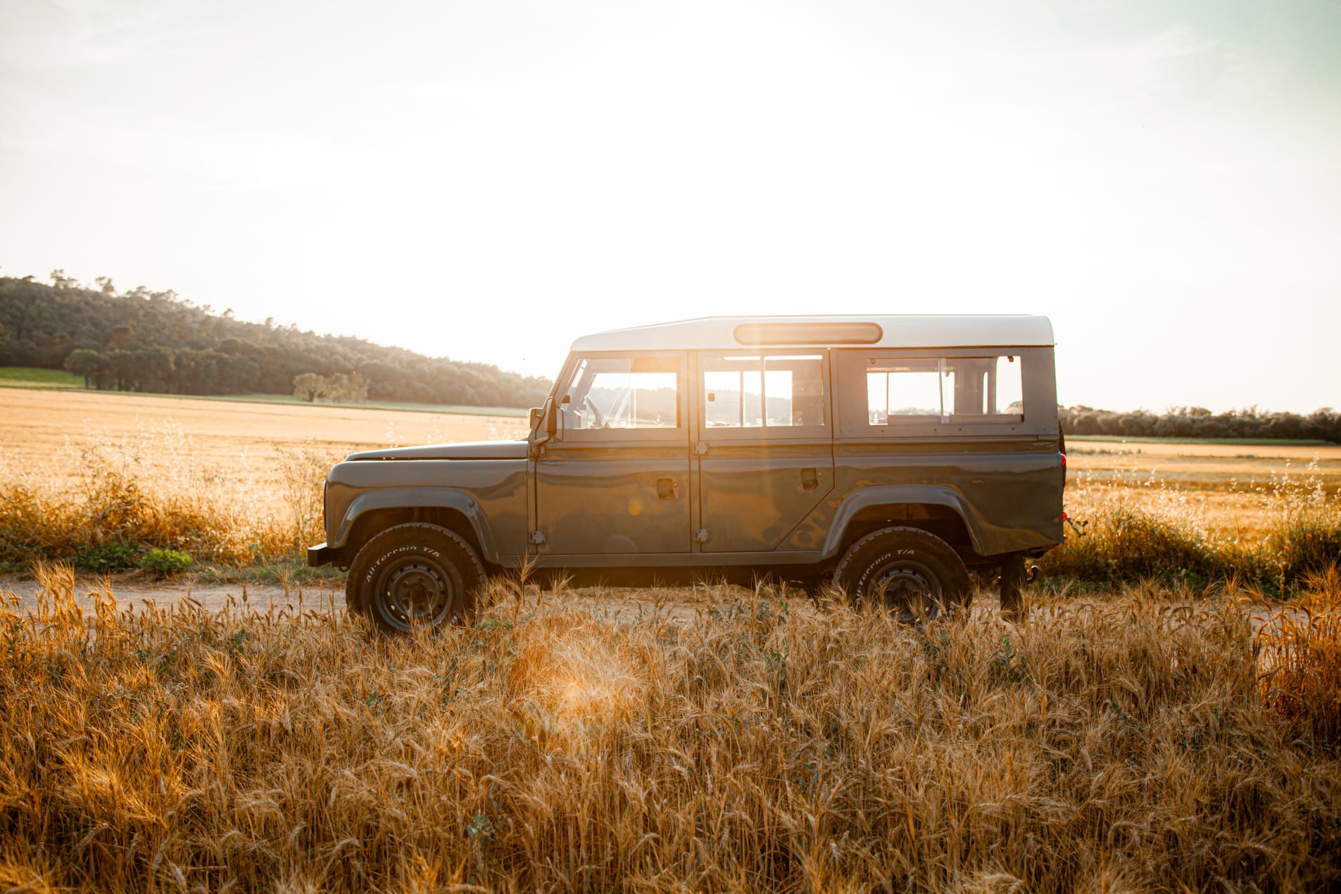 land rover defender 110