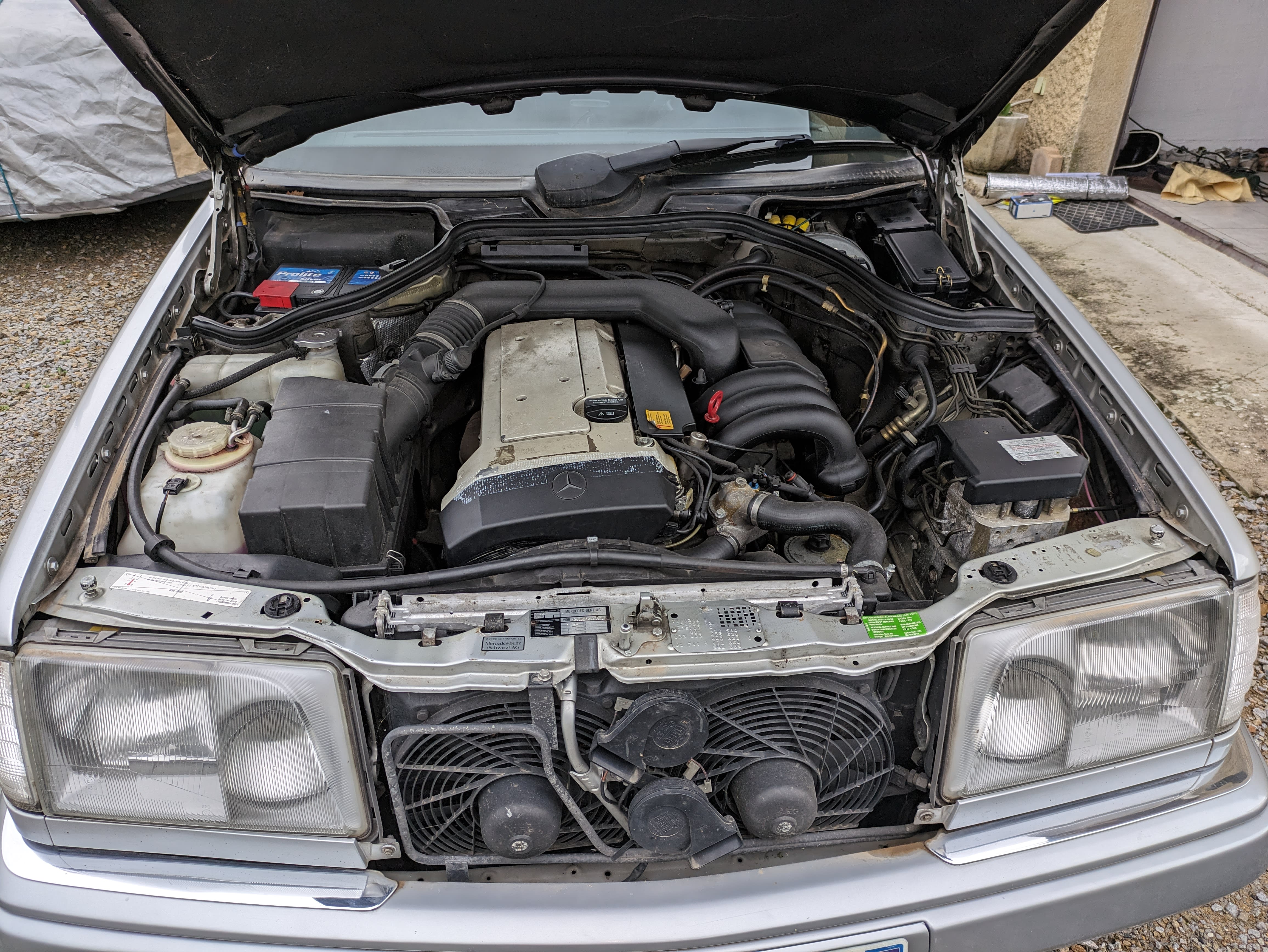 MERCEDES BENZ 320 E W124 1994 occasion mécanique (1)