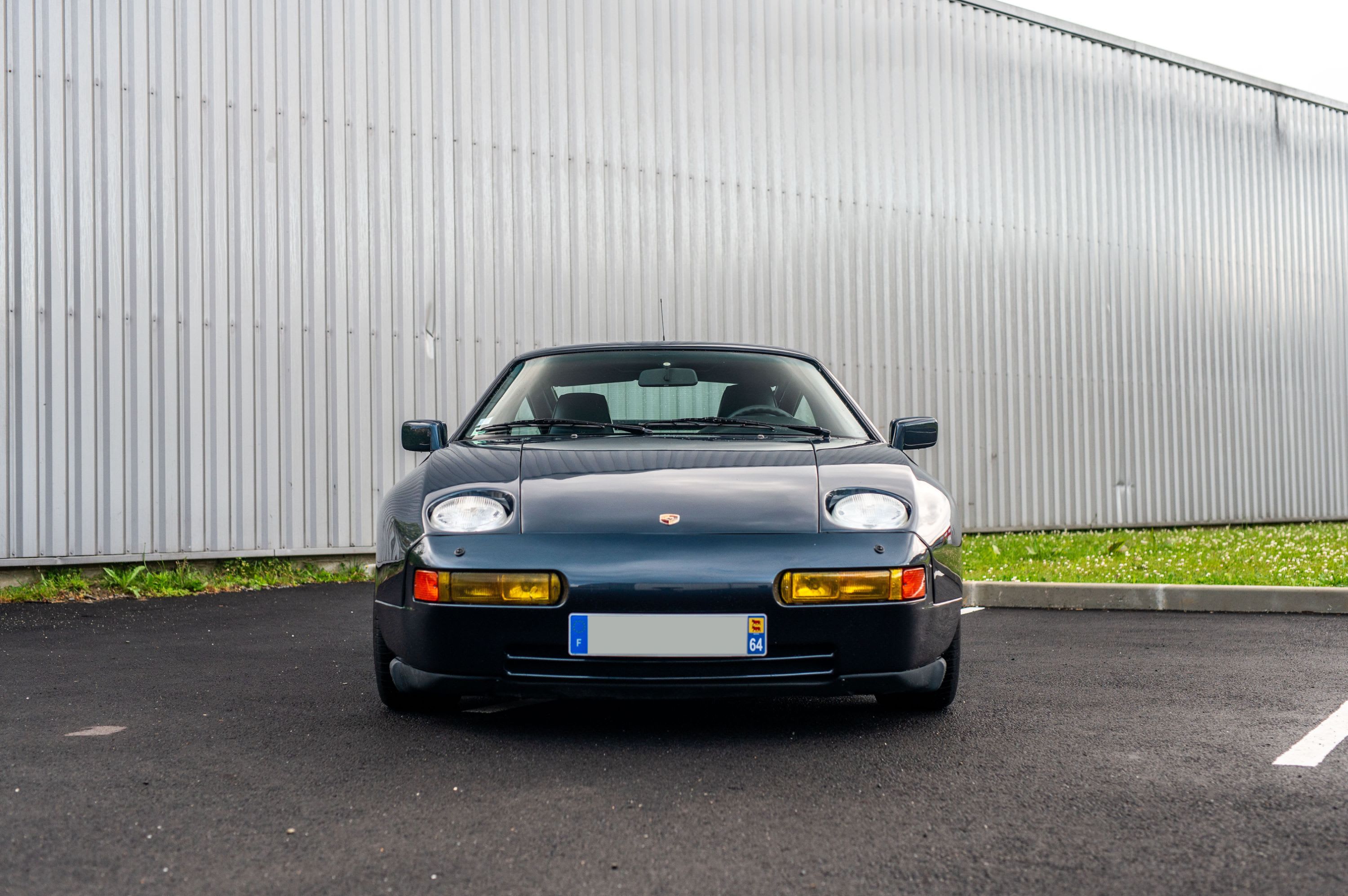 PORSCHE 928 S4 1988 used video (1)