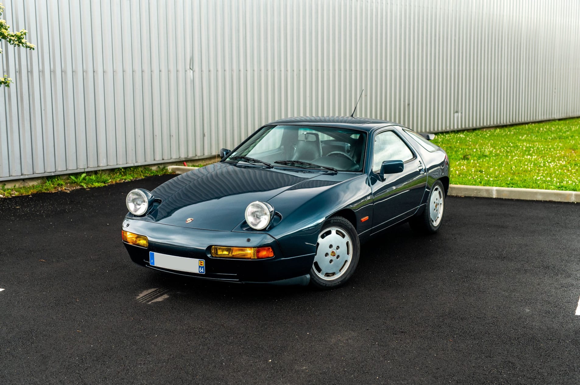 PORSCHE 928 S4 1988