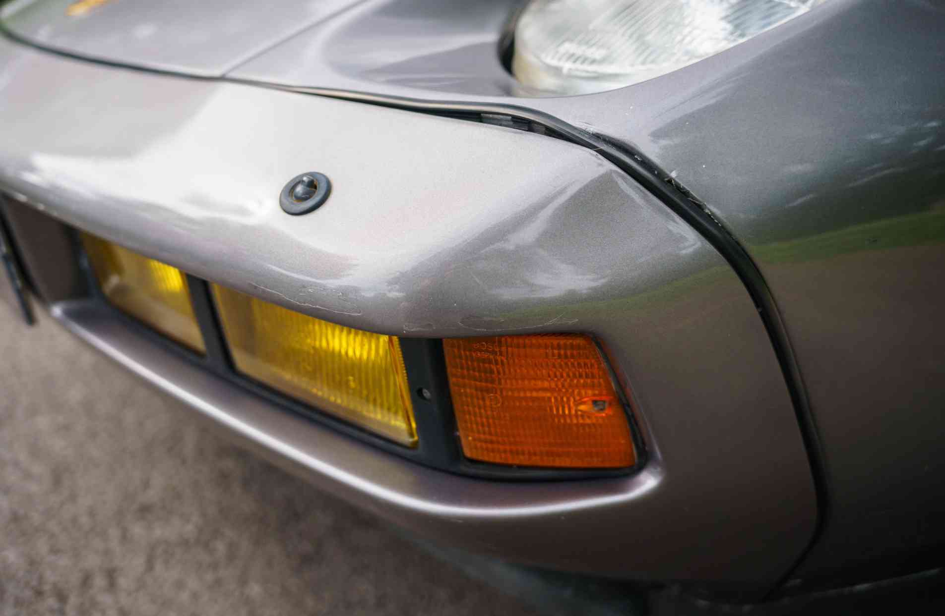 PORSCHE 928 S 1986