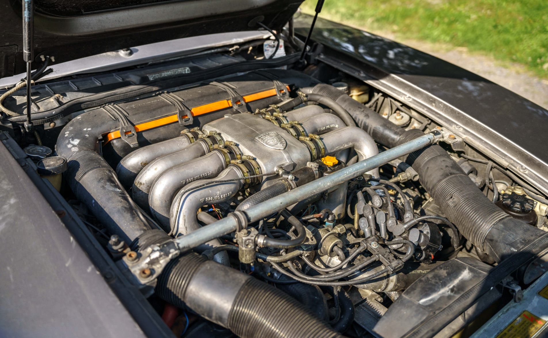 PORSCHE 928 S 1986