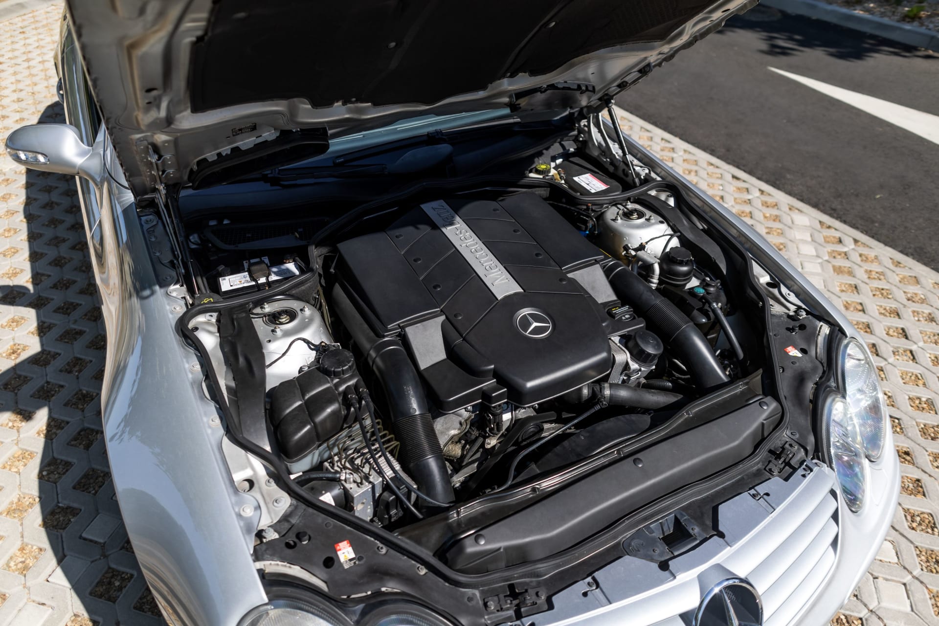 MERCEDES BENZ Classe Sl  500 R230 2002 occasion mécanique (1)