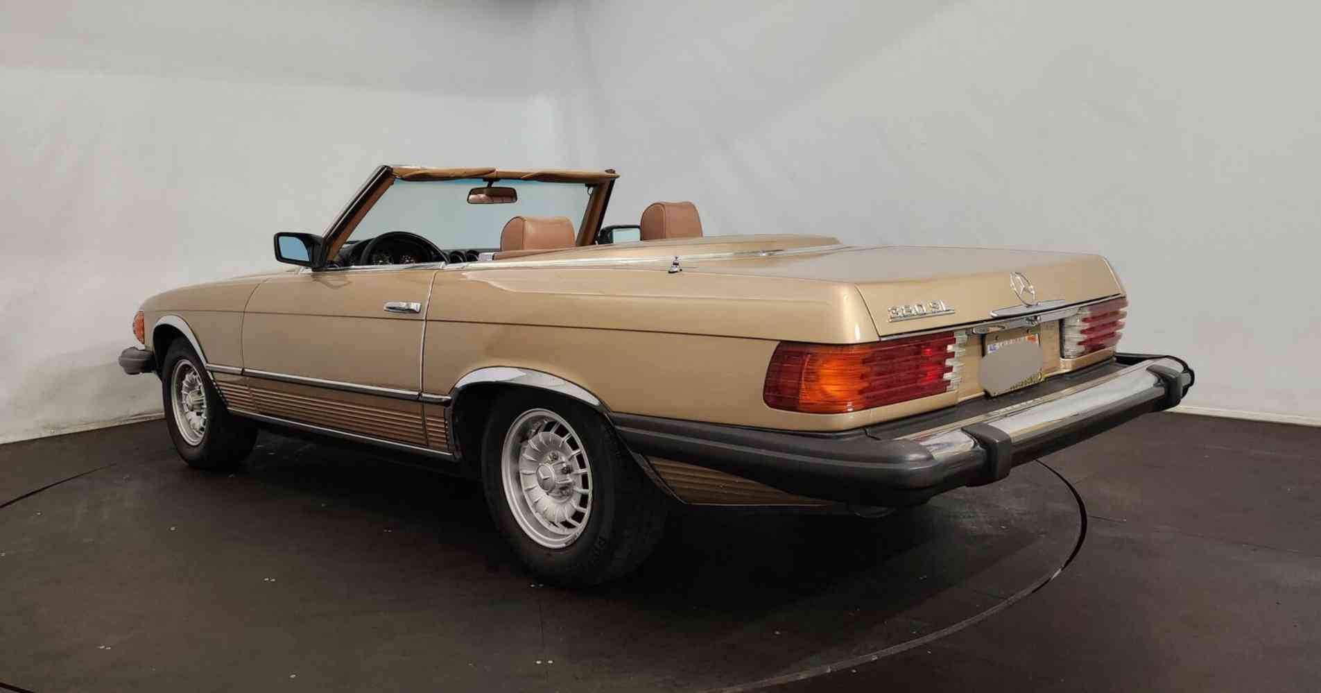 MERCEDES-BENZ 380 sl R107 1983