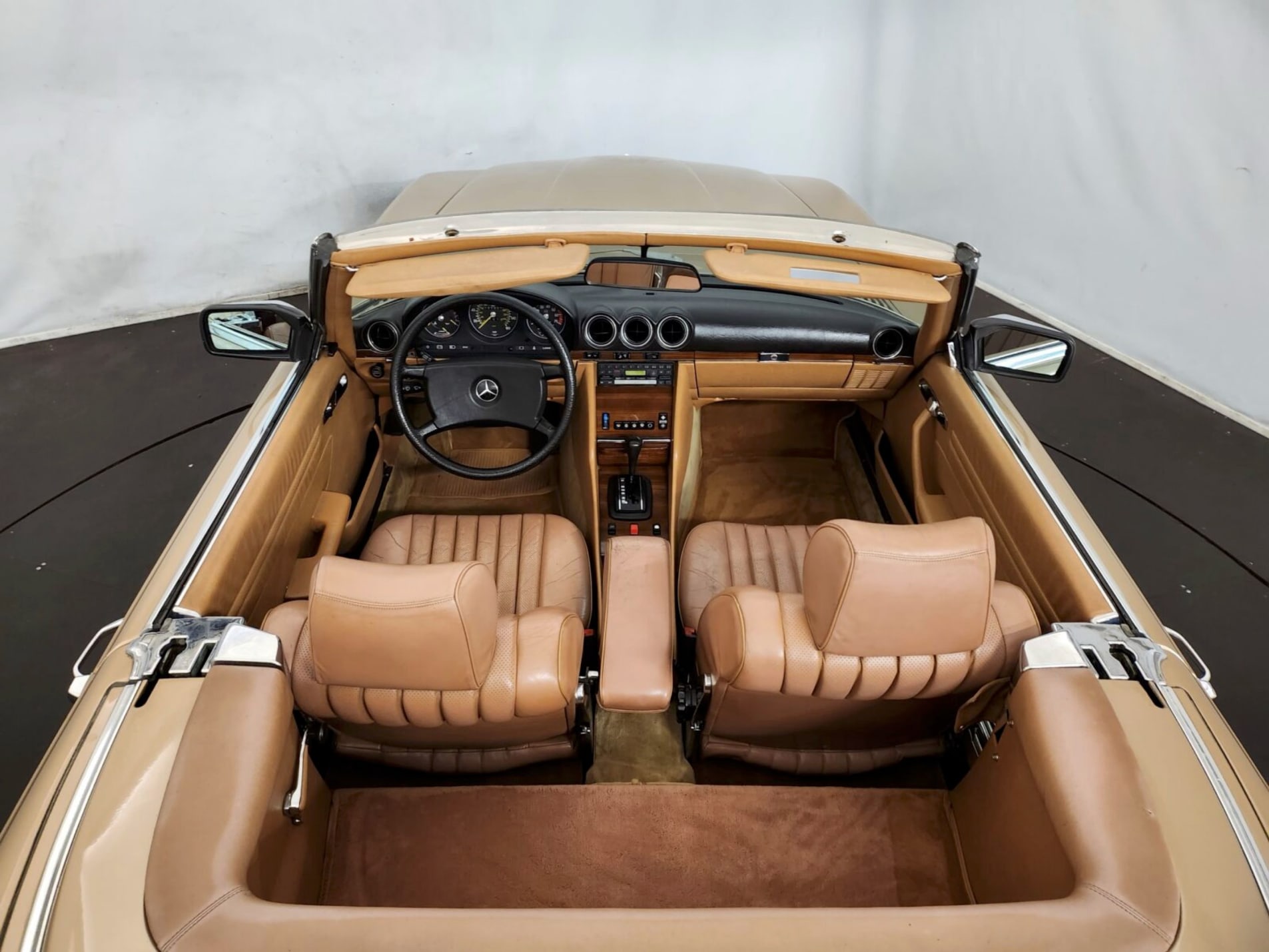 MERCEDES-BENZ 380 sl R107 1983