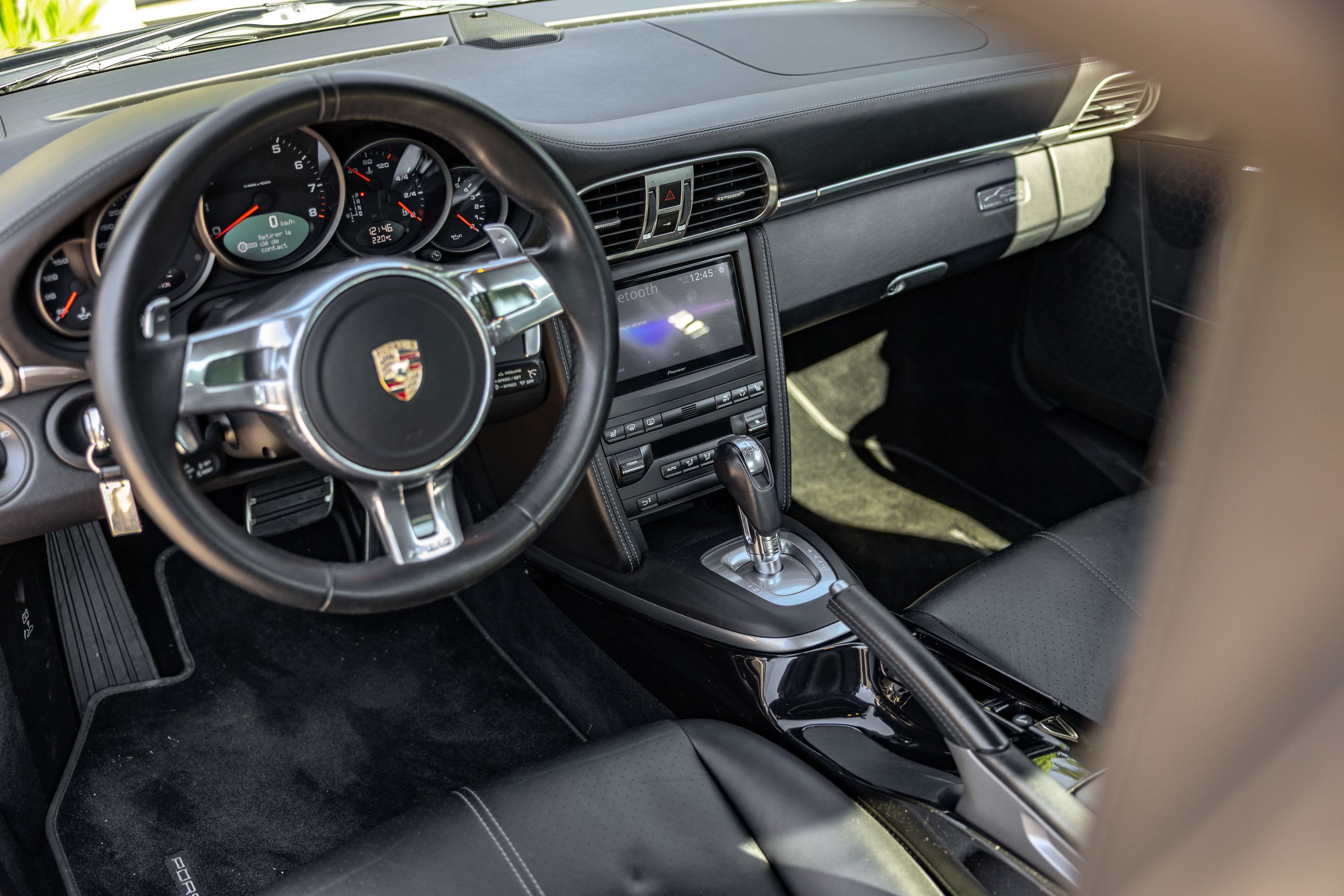 PORSCHE 911 997.2 Carrera 2011 used interior (1)