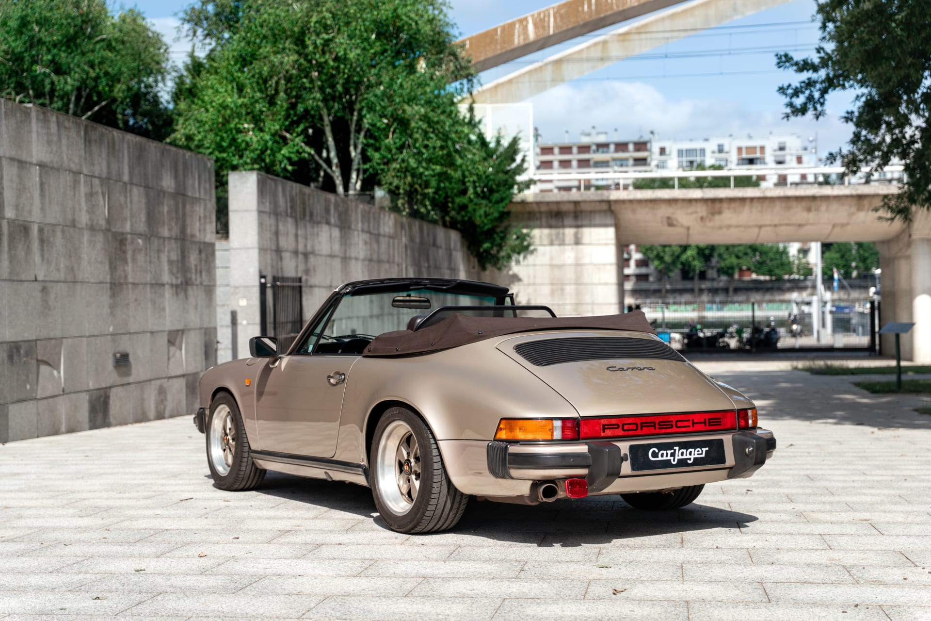 Porsche 911 3.2 Cabriolet