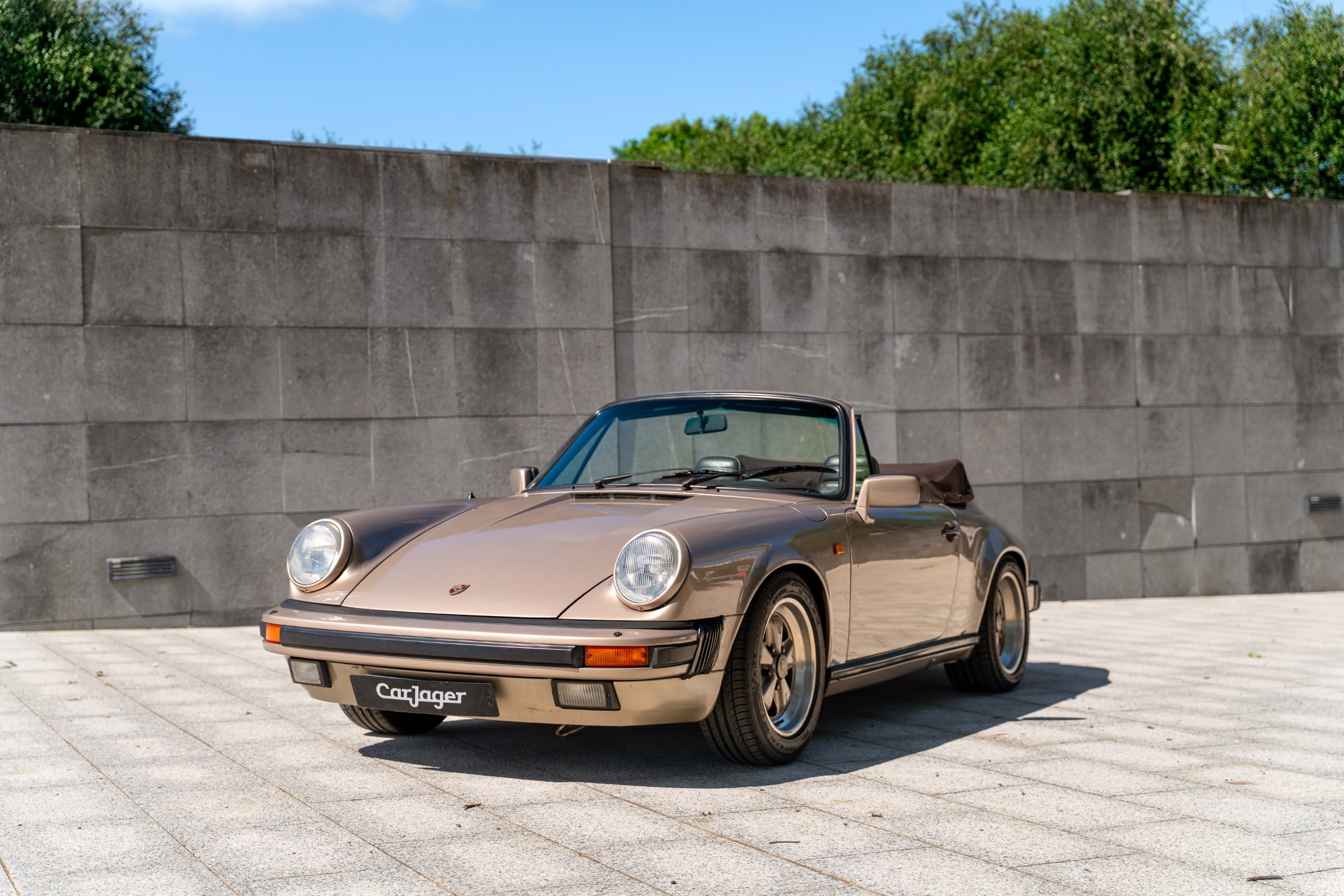 Porsche 911 3.2 Cabriolet