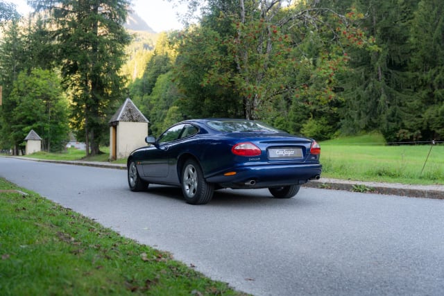 JAGUAR Xk8 X100 2000 occasion