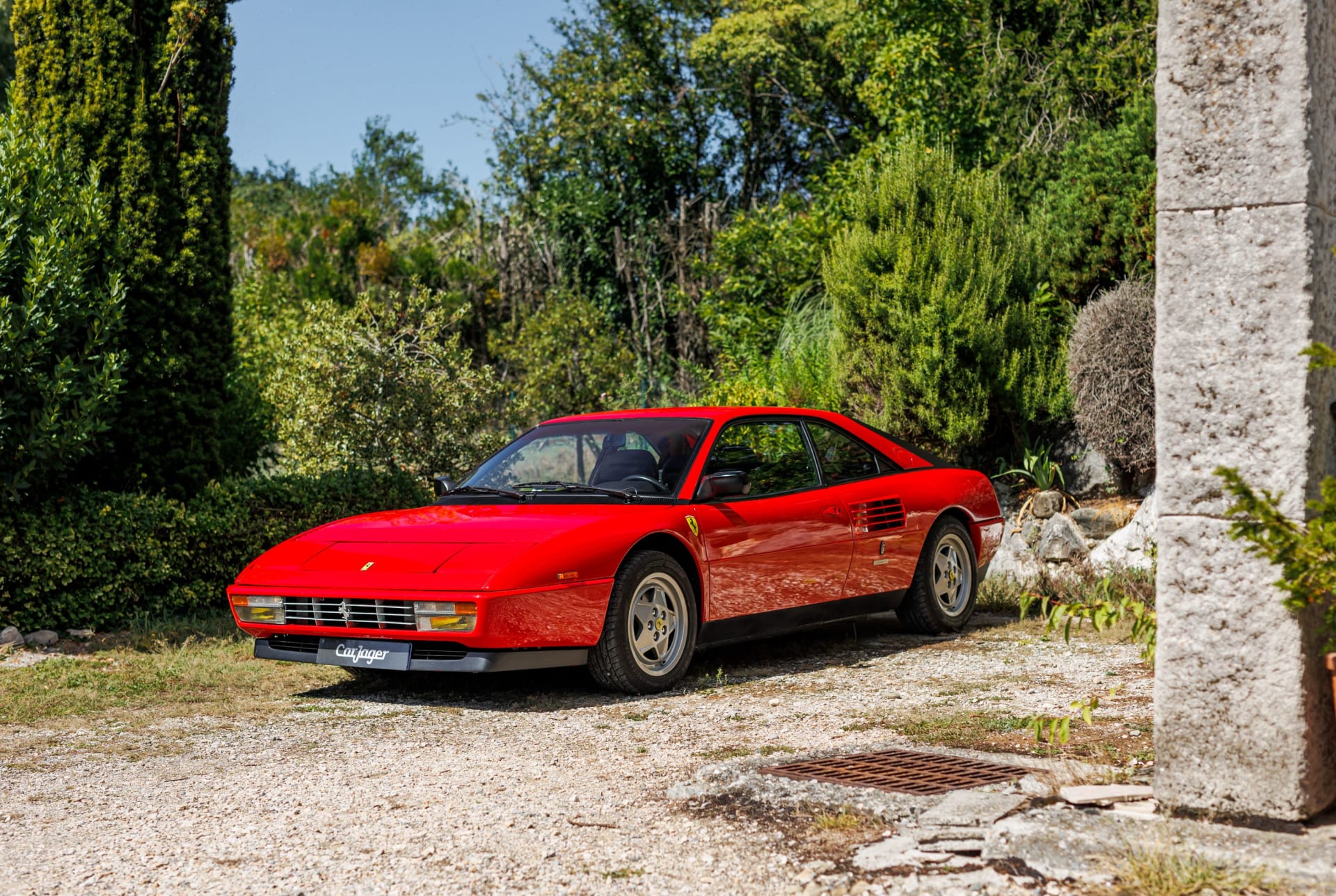 Ferrari Mondial  