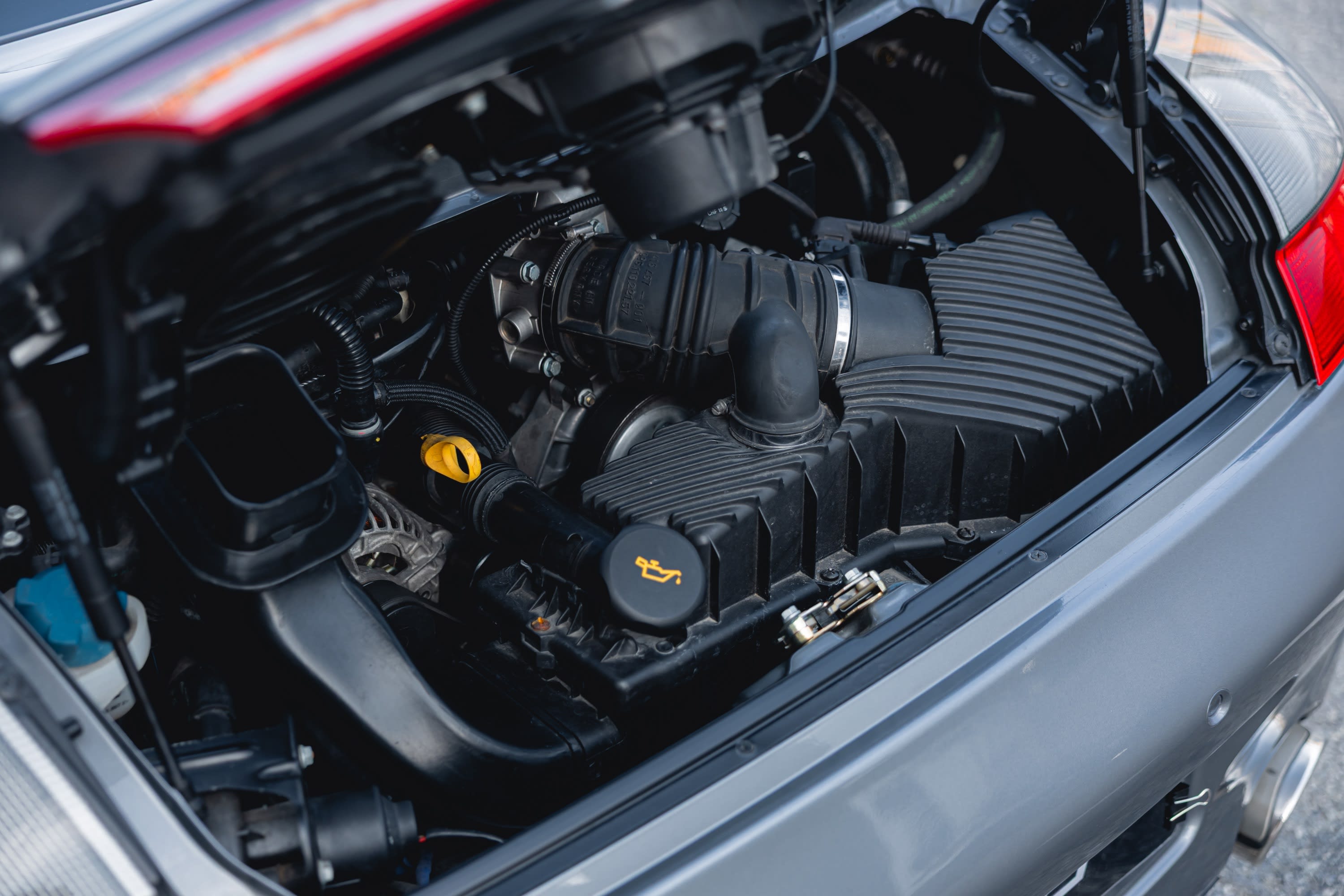 PORSCHE 911 996.2 Carrera 4s 2003 occasion mécanique (1)