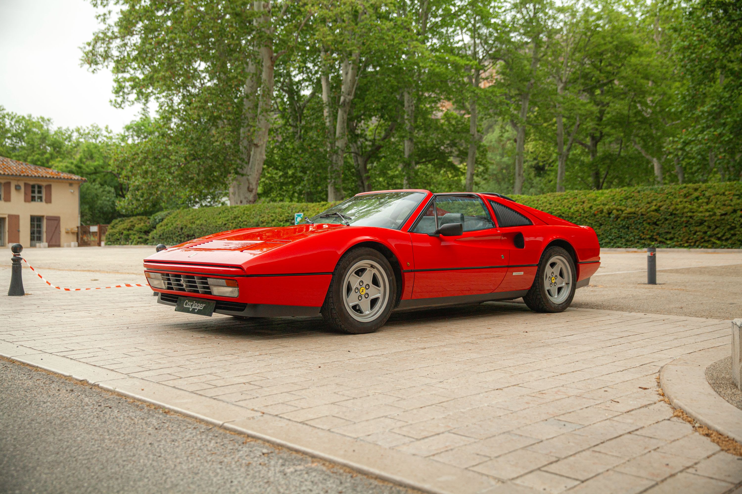 FERRARI 328   1988 occasion vidéo (1)