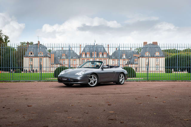 Porsche 911 996 Phase 2 Carrera 4 Cabriolet