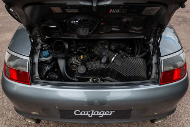 PORSCHE 911 996.2 Carrera 4 2002 occasion