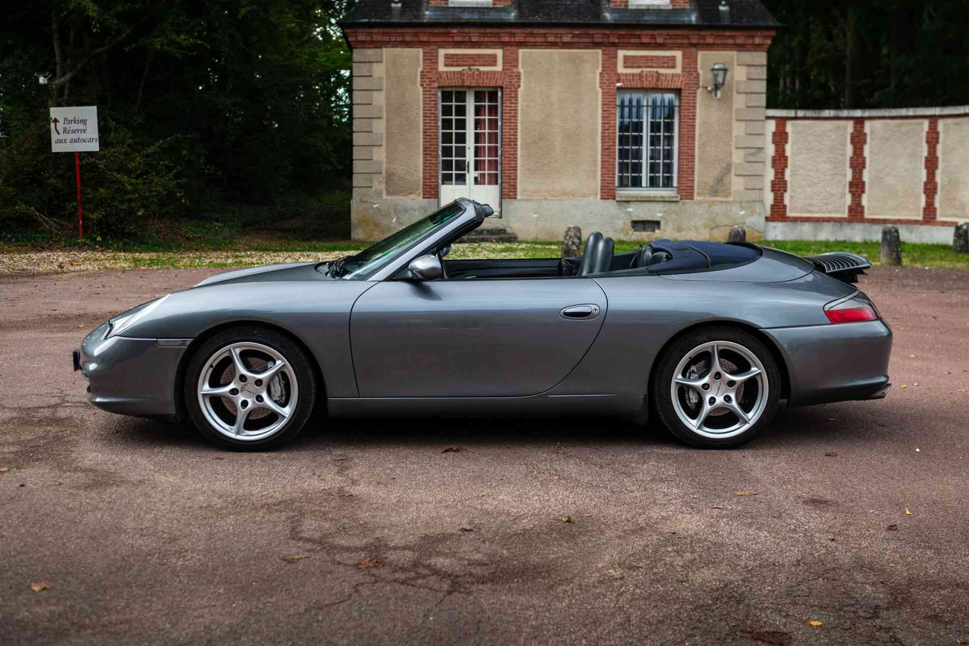 PORSCHE 911 phase 2 carrera 4 Cabriolet 2002