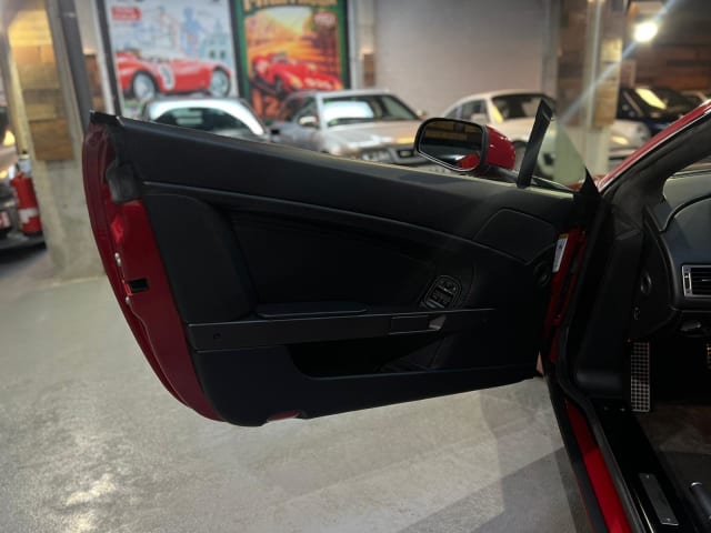 Aston Martin Vantage 1st Generation V8