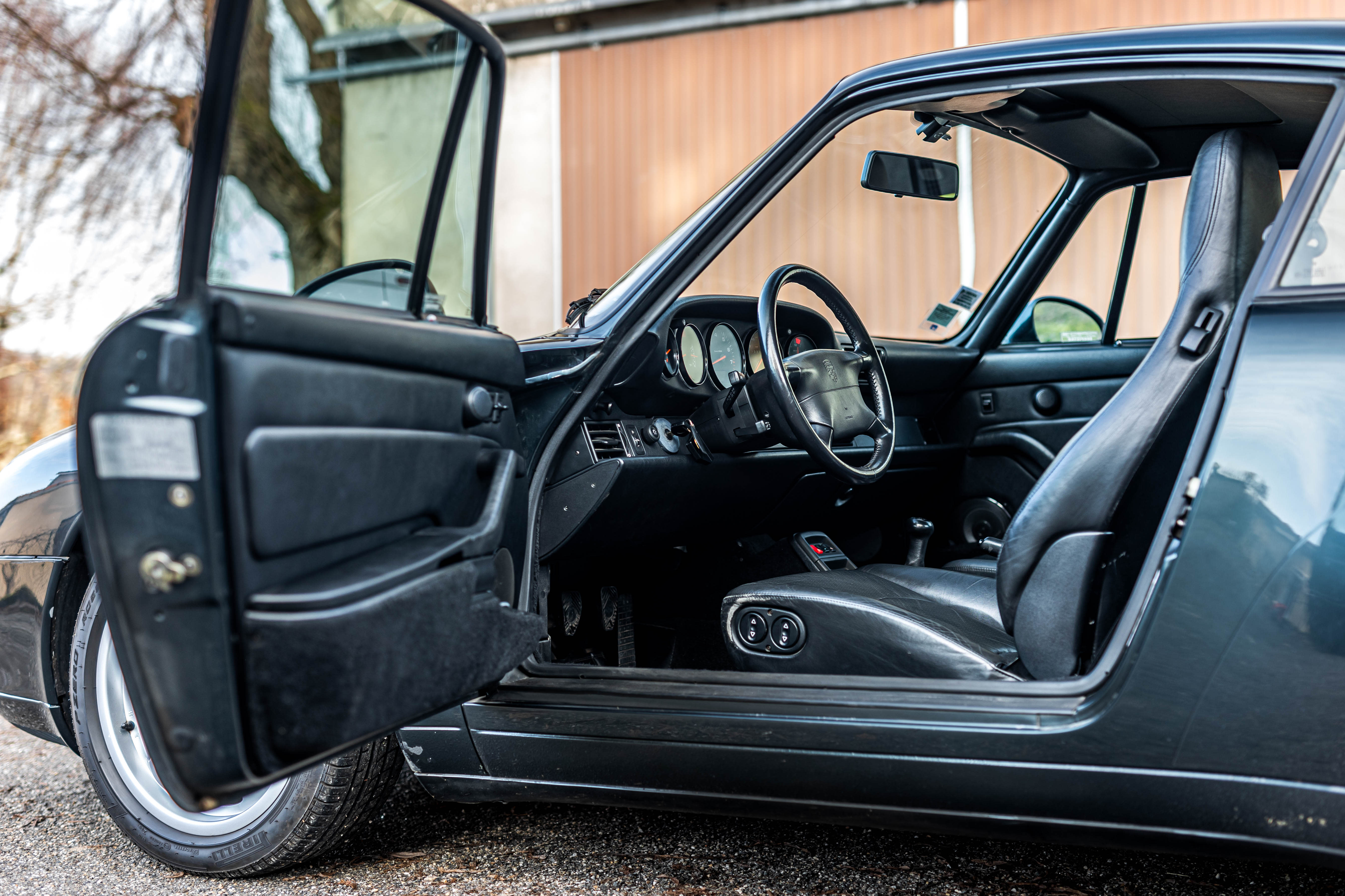PORSCHE 911 993 Carrera 1993 occasion intérieur (1)
