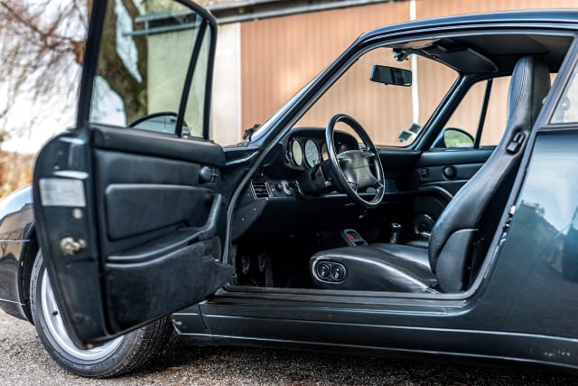 Porsche 911 993
