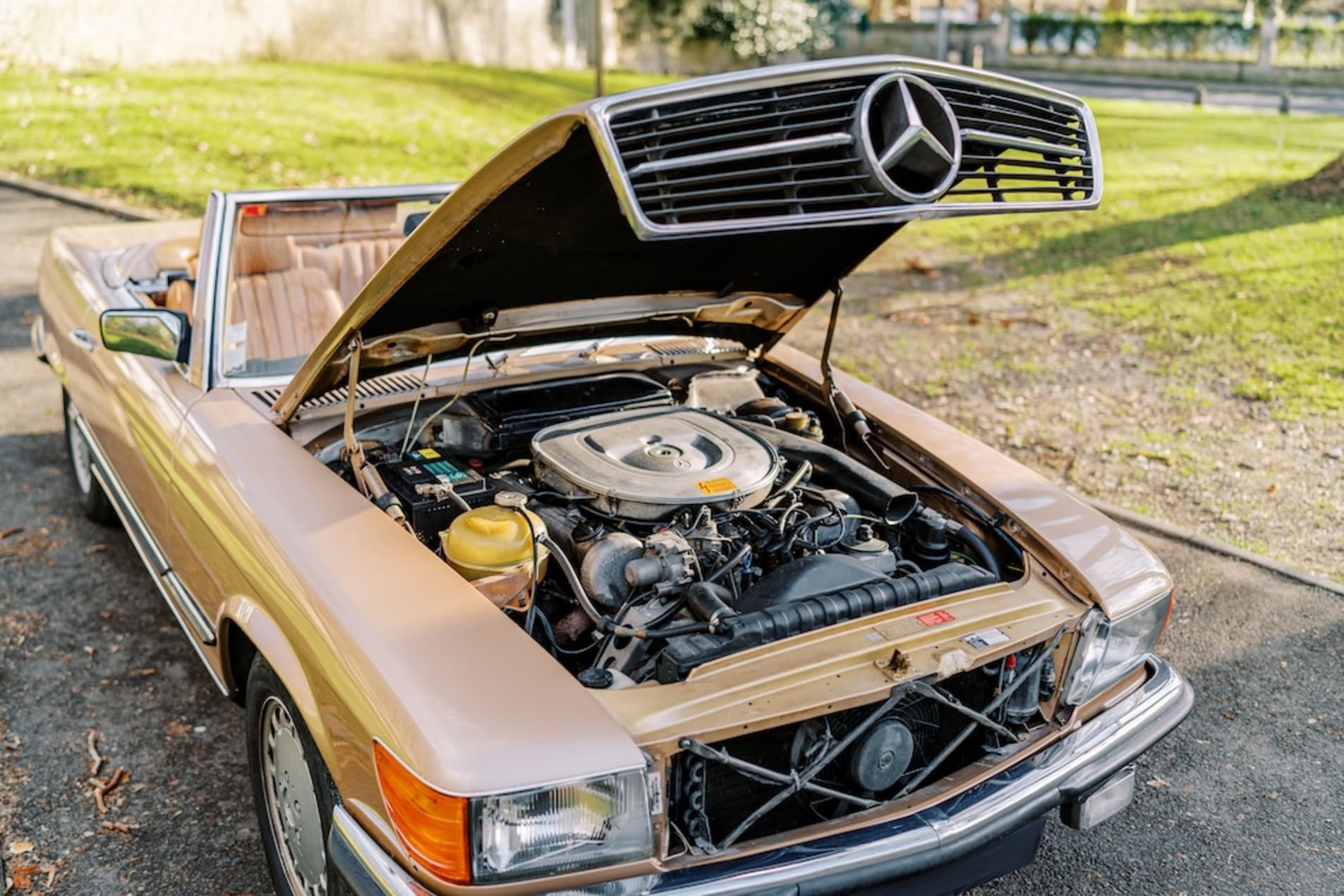 MERCEDES-BENZ 500 sl R107 1982