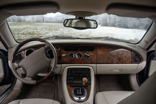 Jaguar Xk8