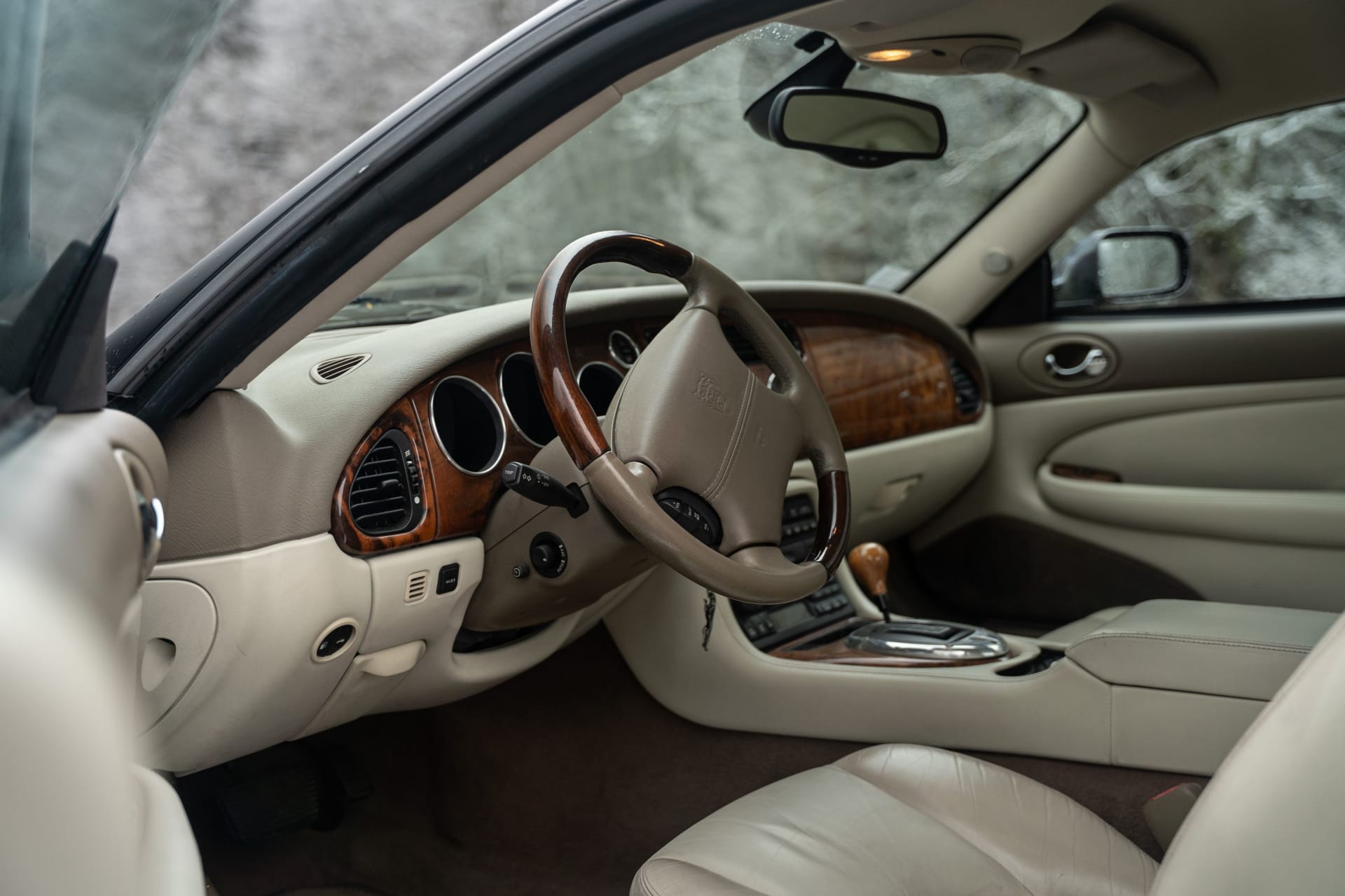 Jaguar Xk8 X100