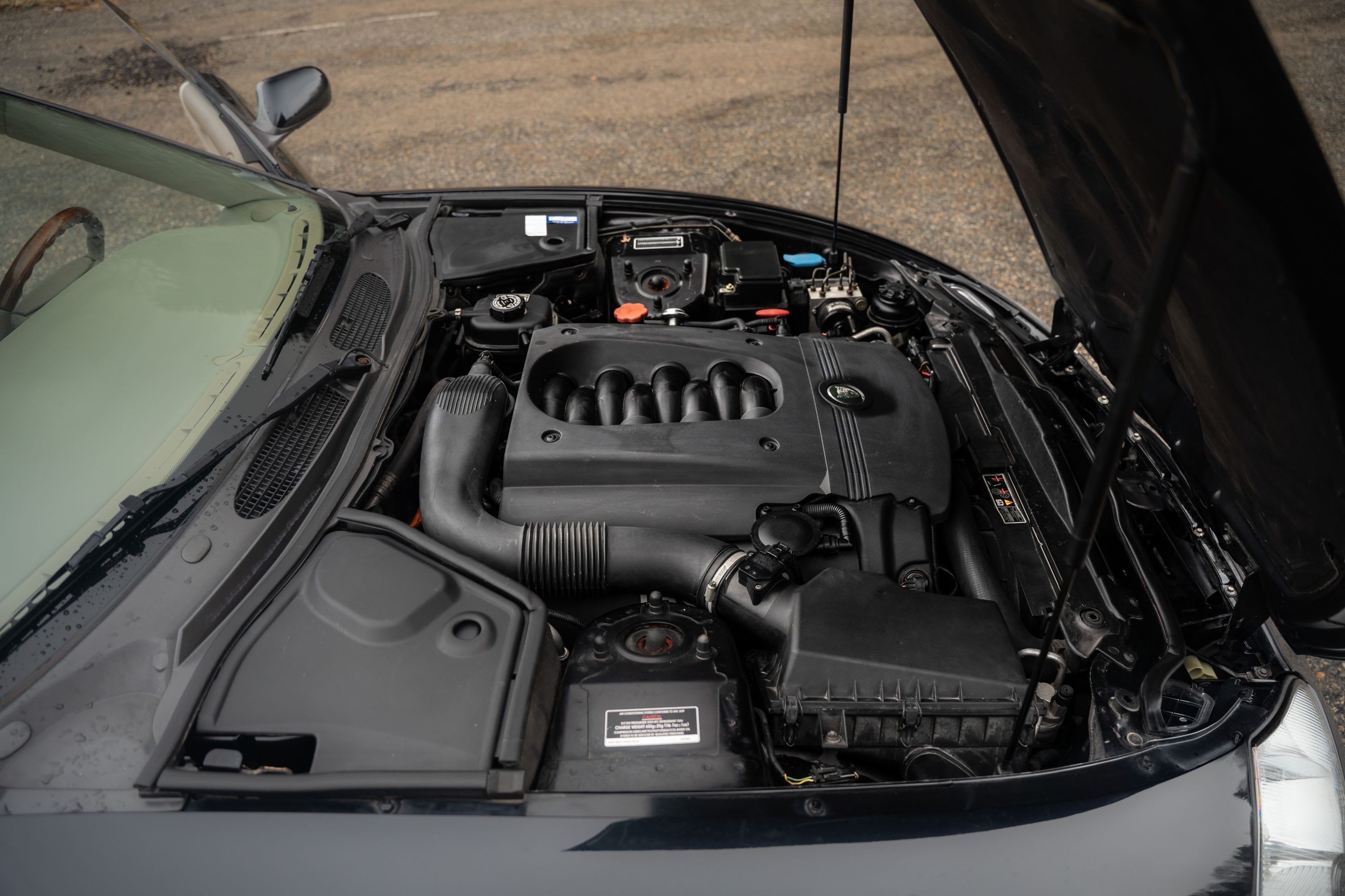 JAGUAR Xk8 X100 2002 used mechanical (1)