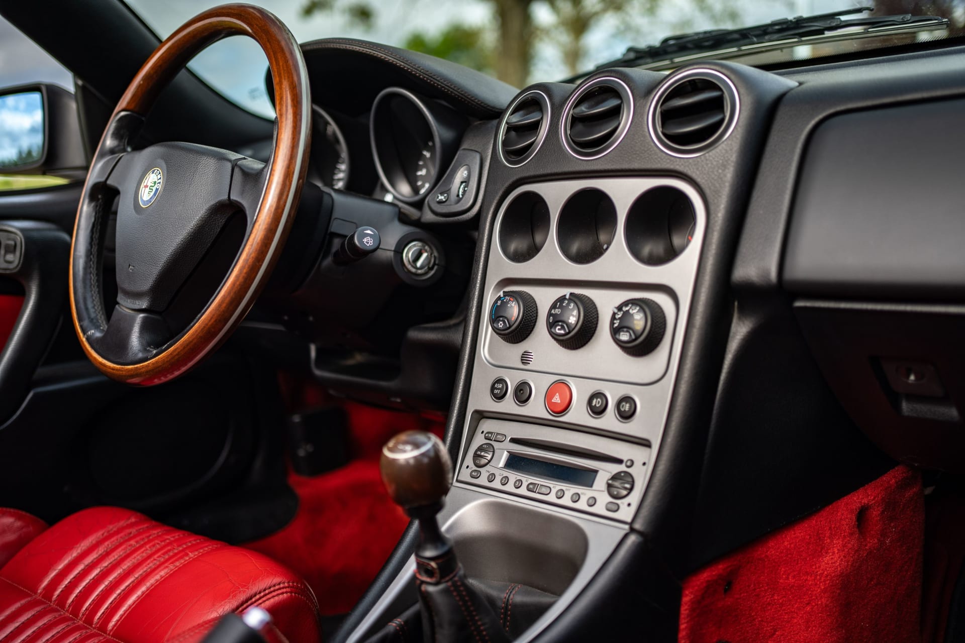 Alfa Romeo Spider 916 V6 3.2 24v