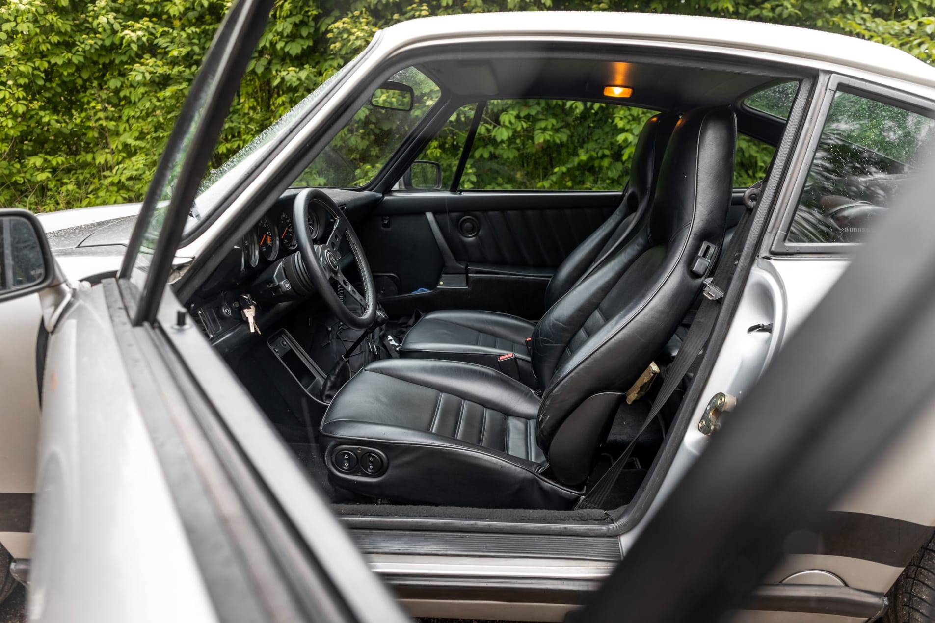 PORSCHE 911 série g 50 3.2 1987