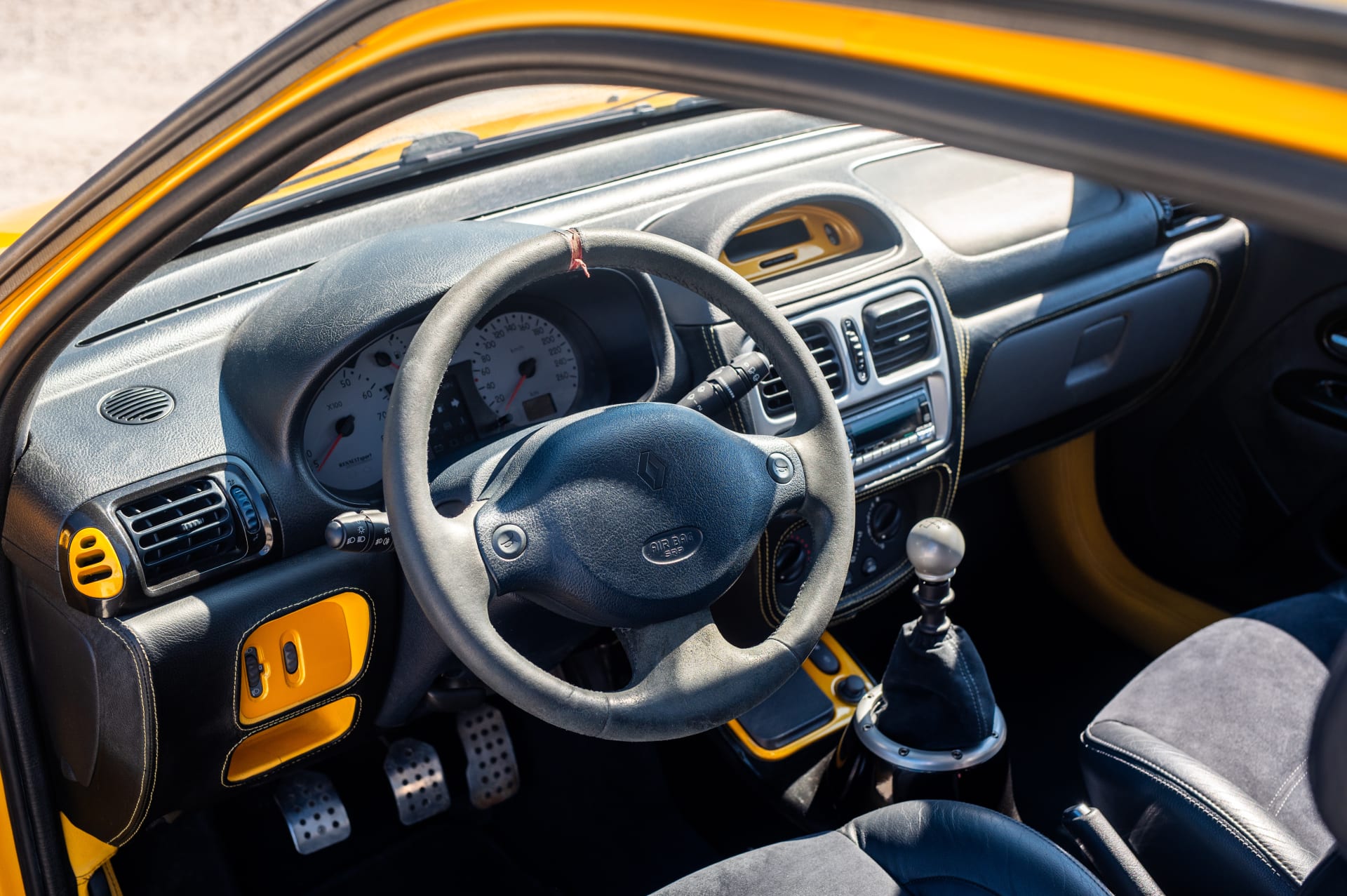 Renault Clio V6 Phase 1