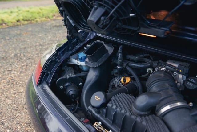 PORSCHE 911 996.2 Carrera 2004 used car