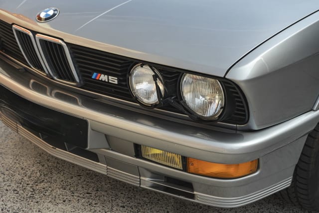 BMW M5 E28 1987 used