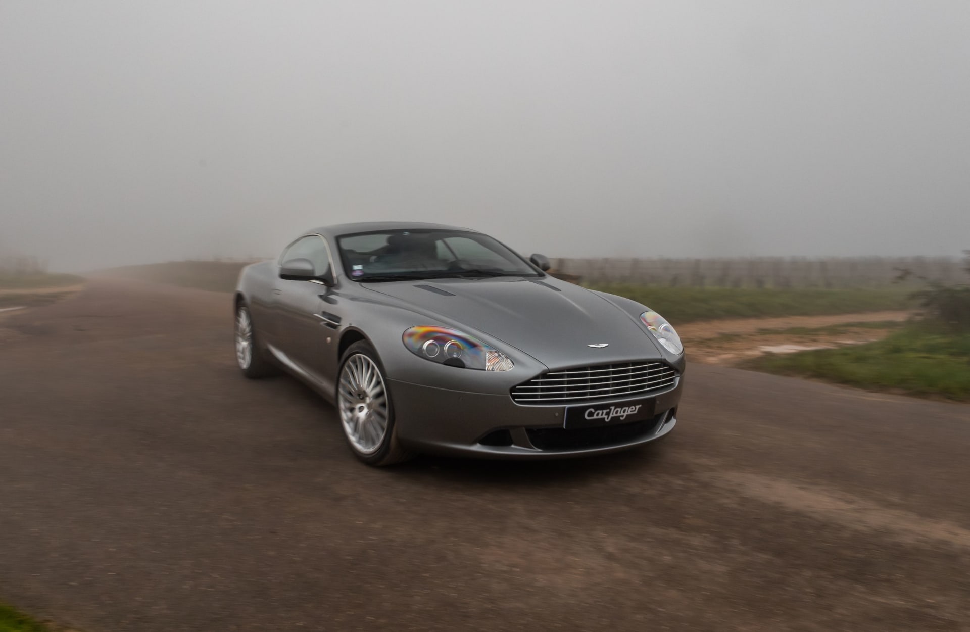 Aston Martin Db9