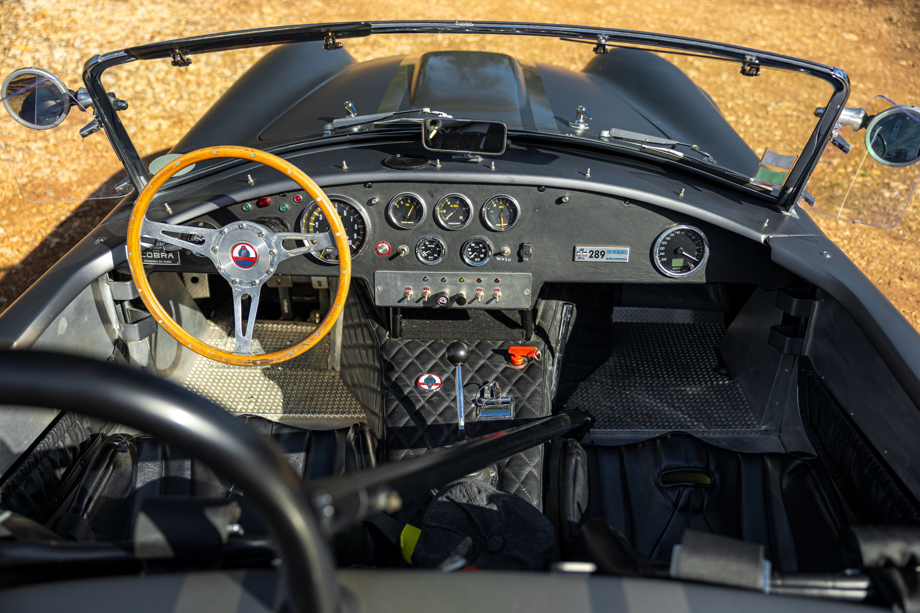 AC Cobra Mk Iii 289 1989 used interior (1)