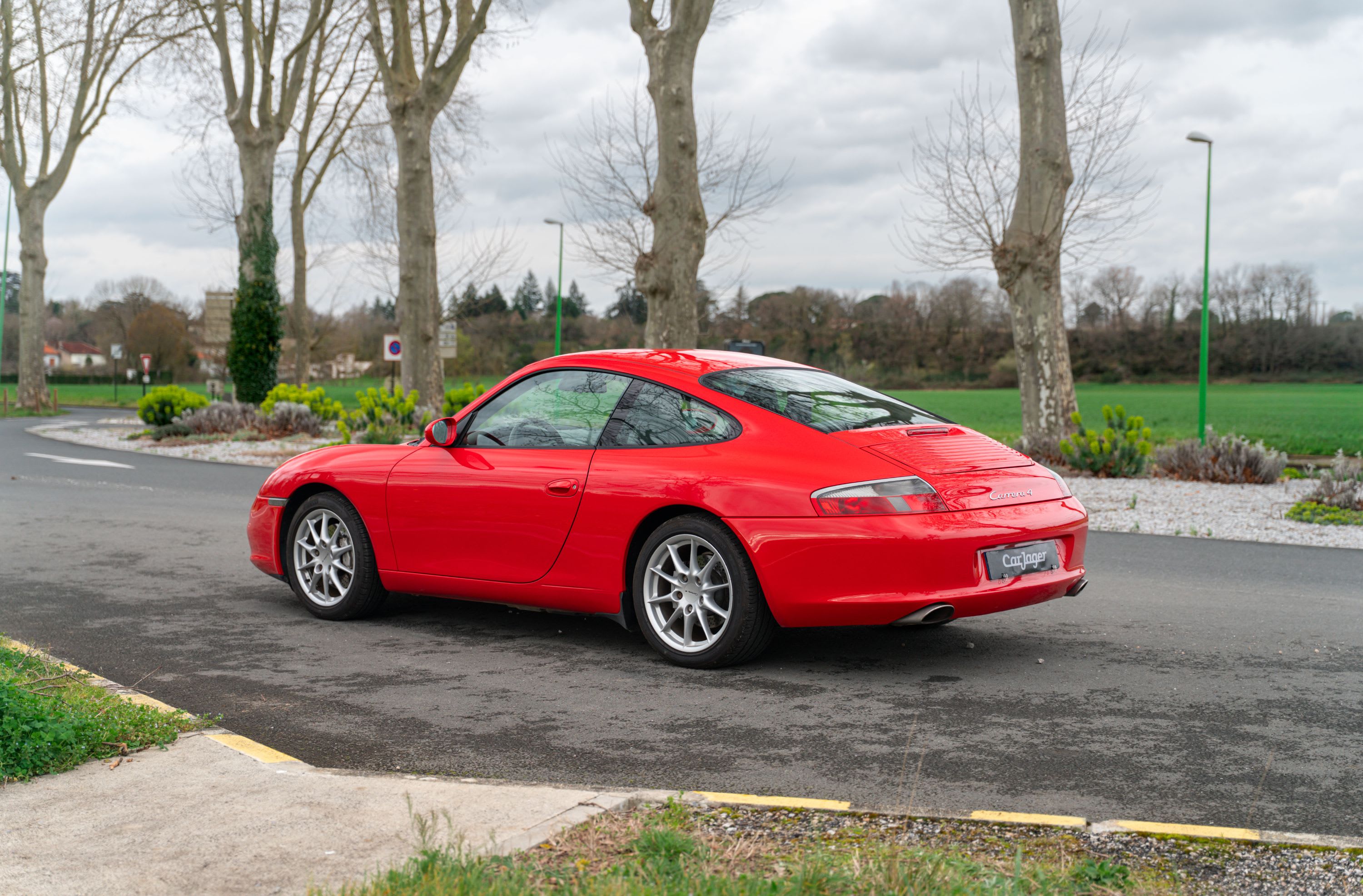 PORSCHE 911 996.2 Carrera 4 2001 used exterior (2)