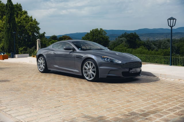 ASTON MARTIN Dbs 2nd Generation Casino Royale 2008 used
