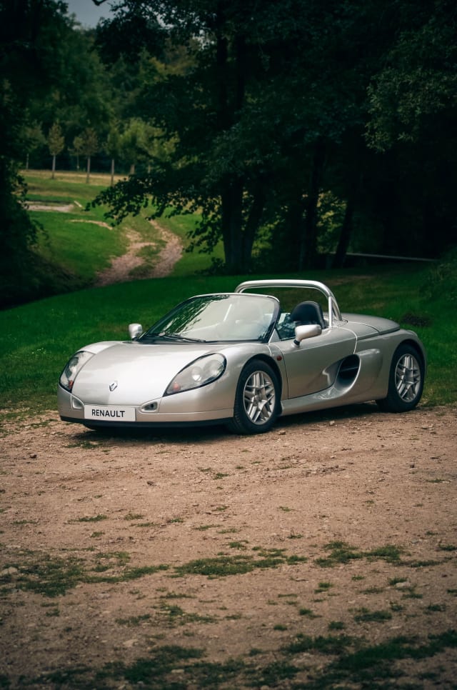 RENAULT Sport Spider Windscreen 1999 occasion