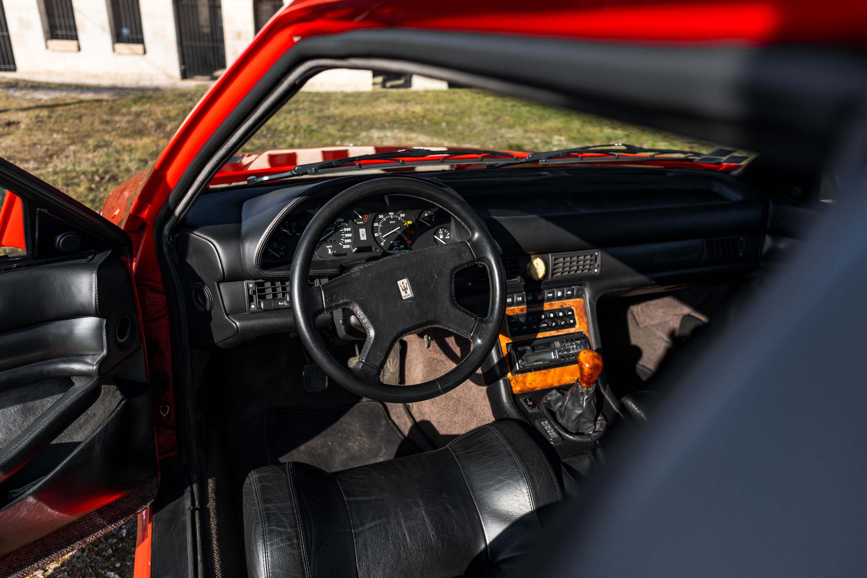 MASERATI Shamal 1991 occasion intérieur (1)