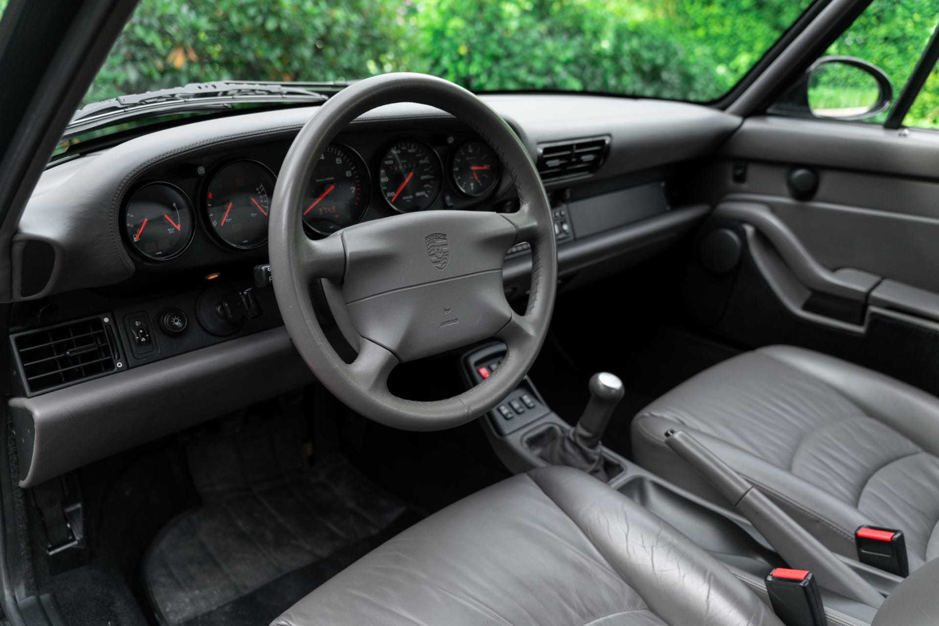 Porsche 911 993 Carrera 4s X51