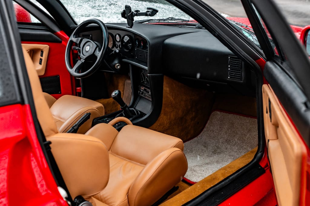 ALFA ROMEO Sz Es30 Zagato 1993 occasion intérieur (1)