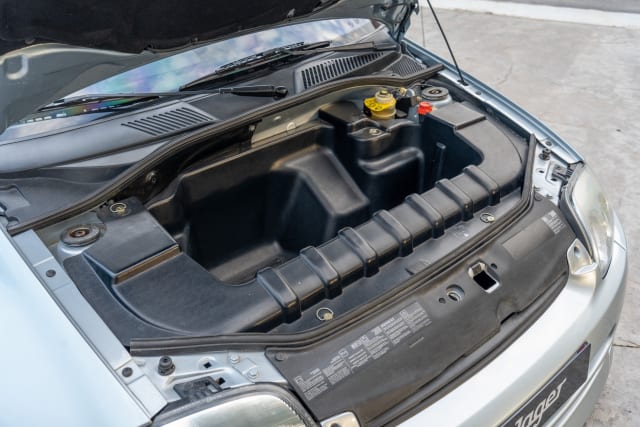 RENAULT Clio V6 Phase 1 2003 used car