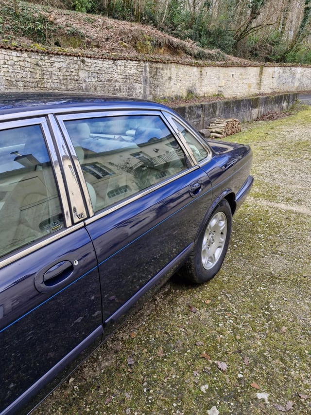 JAGUAR Xj8 X308 Sovereign 2000 used