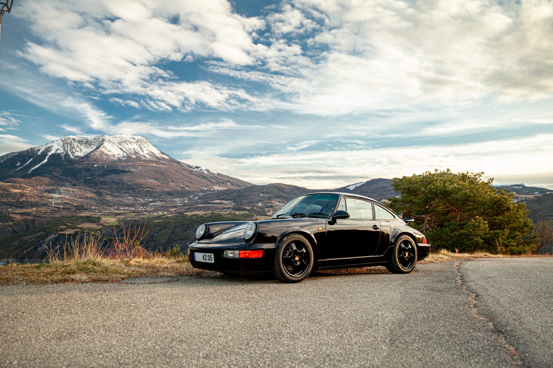 PORSCHE 964 Carrera 4 1992