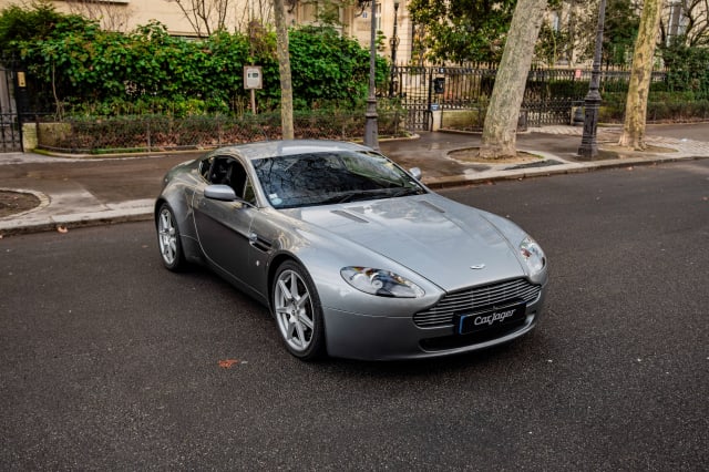 Aston Martin Vantage  