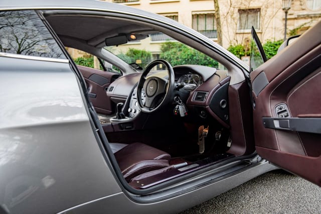 Aston Martin Vantage  