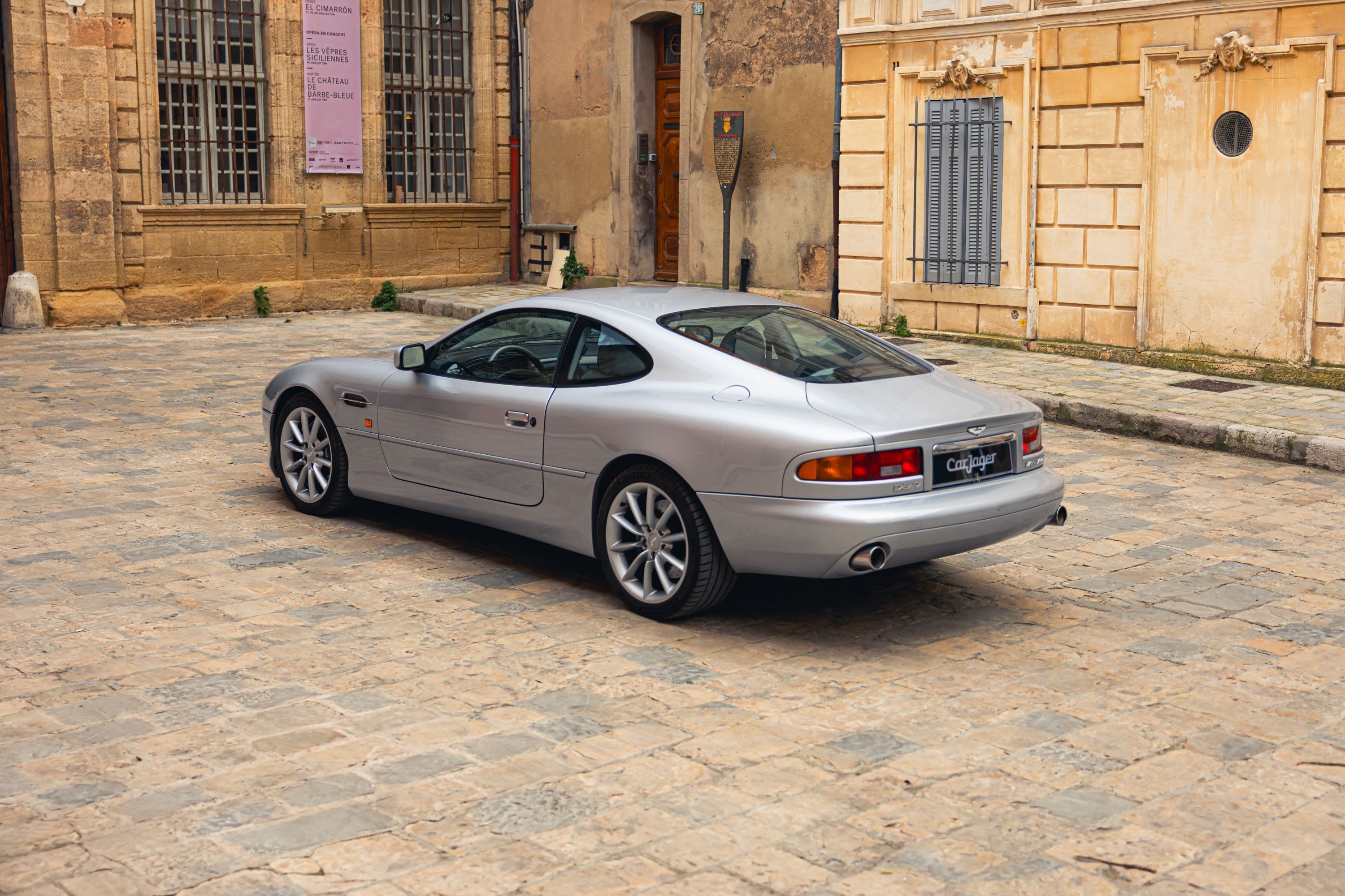 ASTON MARTIN Db7 Vantage V12 2001 used exterior (2)