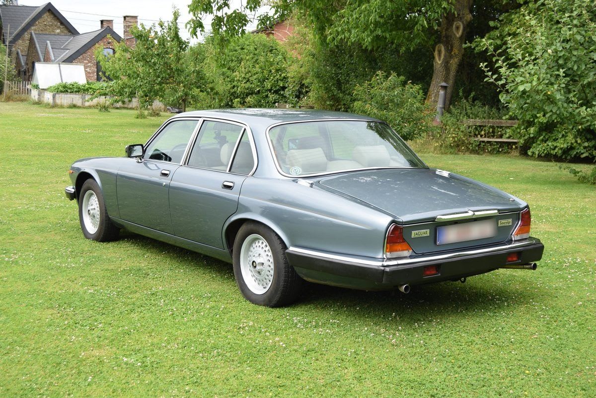 JAGUAR Xj6 Series 3 Sovereign 1986 occasion extérieur (2)