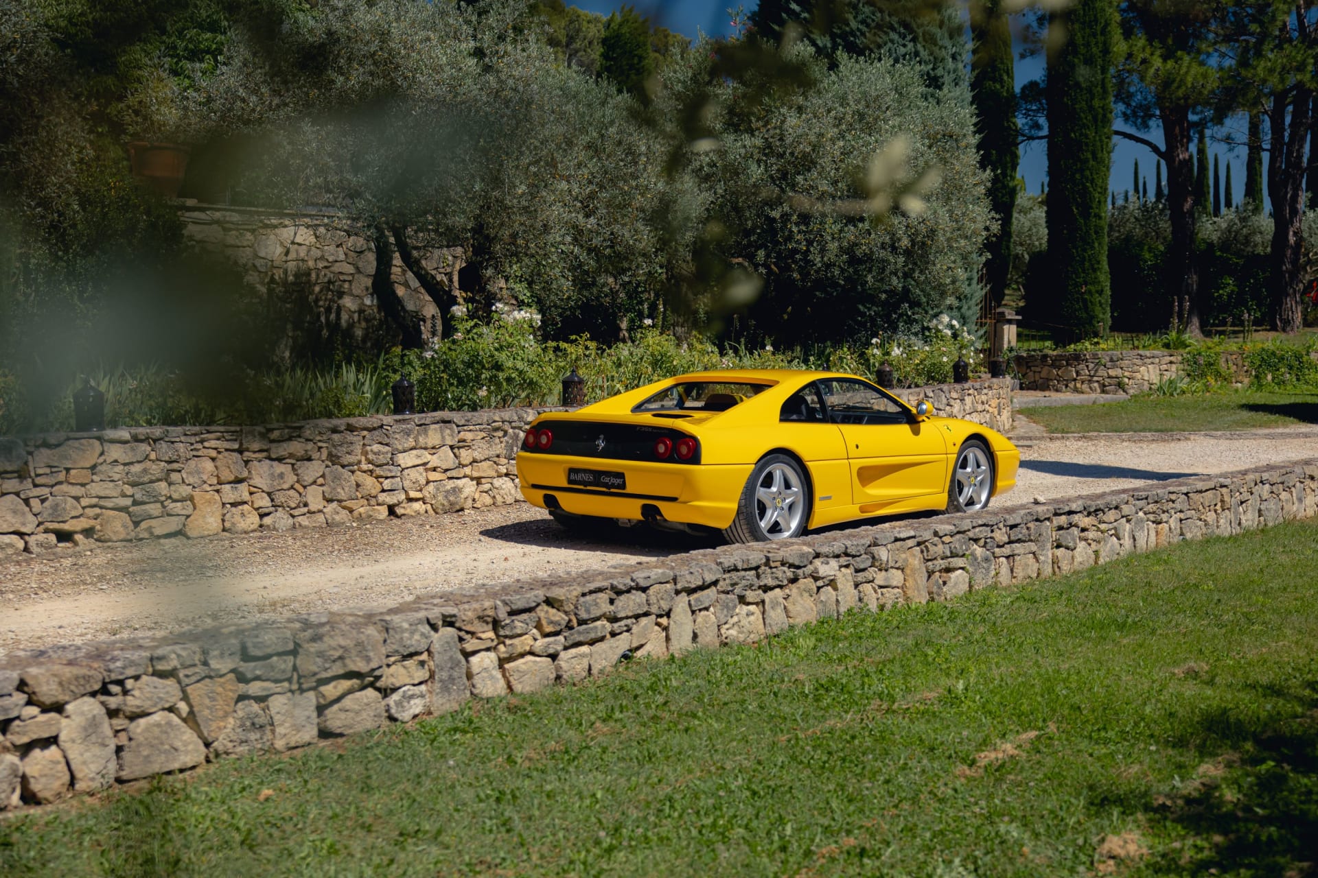 Ferrari F355
